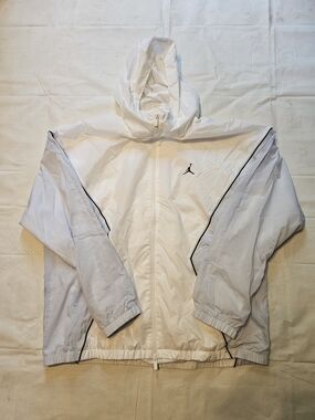 Jordan Men's White Lightweight Windbreaker Jacket